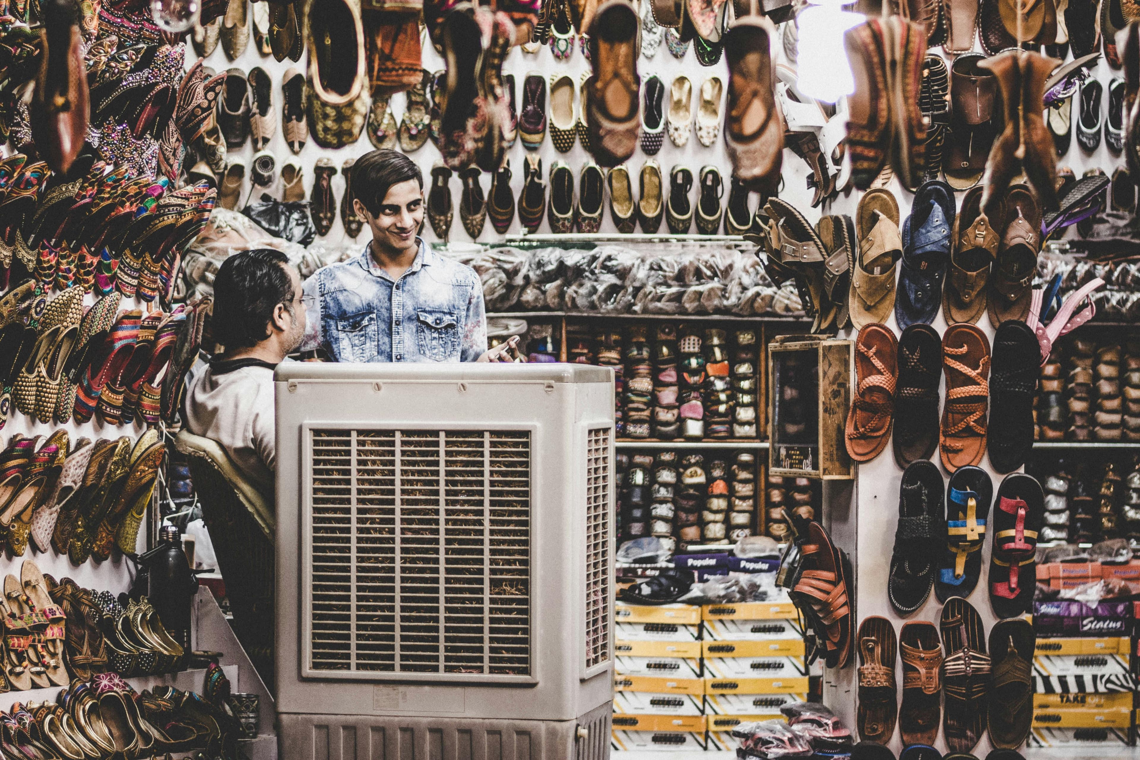 10 Online Selling Tips for Small Businesses in India (2026 Guide)